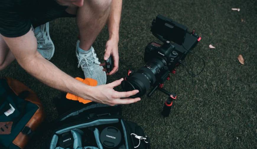 色彩心理学×动态美学，松北区产品视频拍摄公司唤醒感官冲击力