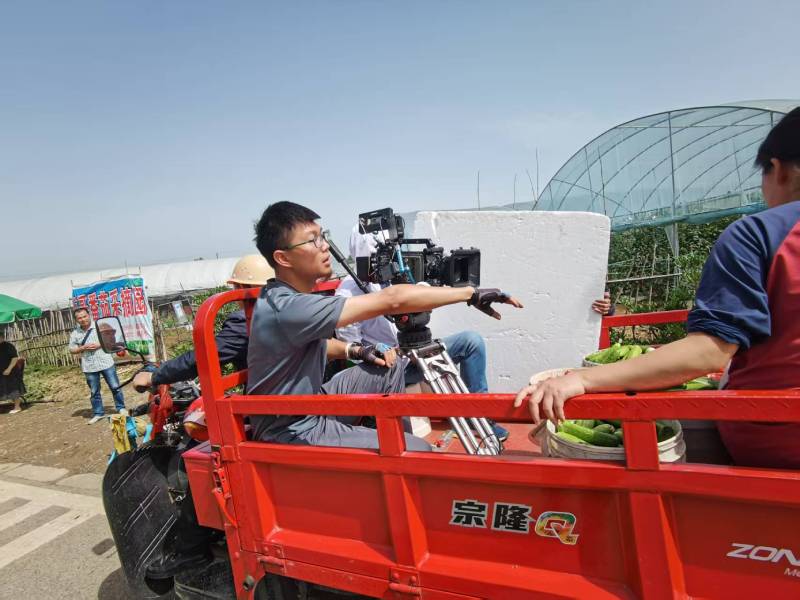 电商爆款背后的推手：松北区产品视频拍摄公司精准捕捉卖点痛点